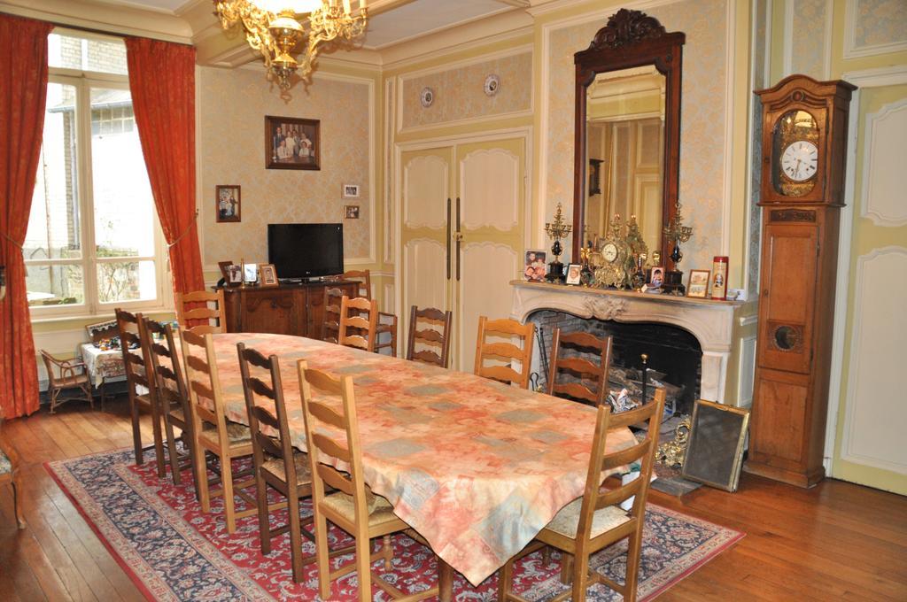 Chambres d'Hôtes Le Manoir d'Esneval Criquetot-lʼEsneval Exterior foto