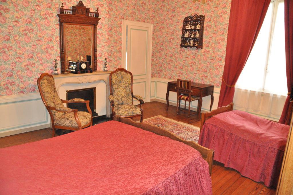 Chambres d'Hôtes Le Manoir d'Esneval Criquetot-lʼEsneval Quarto foto