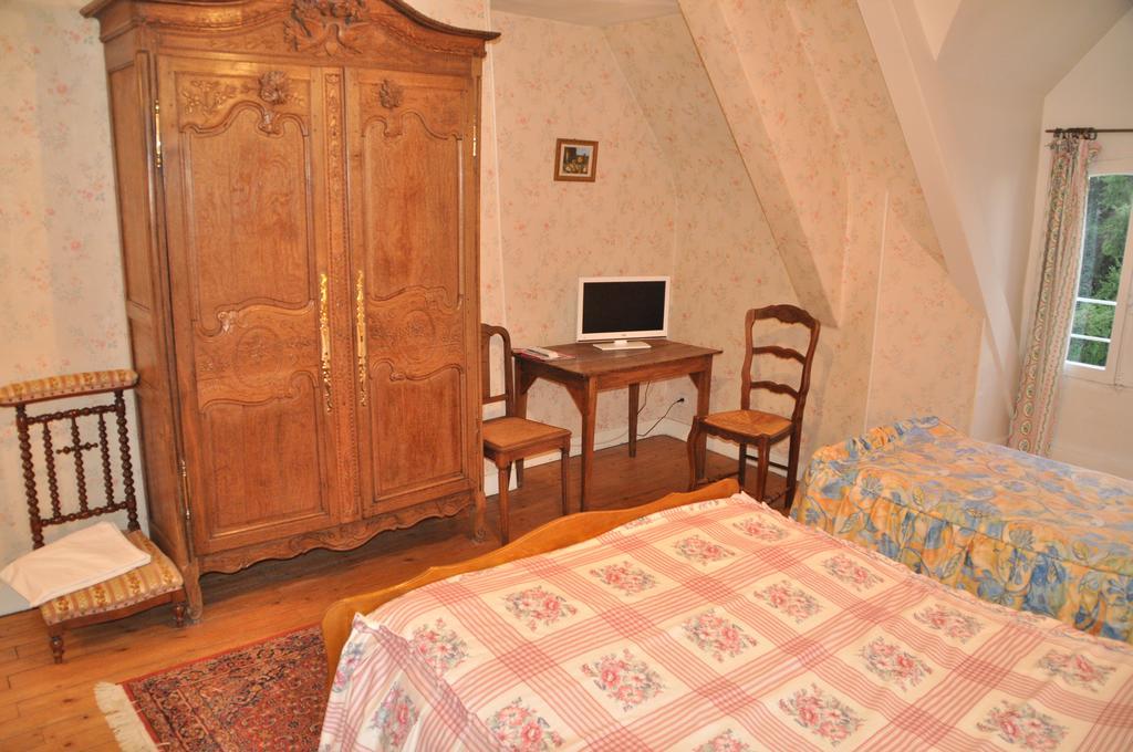 Chambres d'Hôtes Le Manoir d'Esneval Criquetot-lʼEsneval Quarto foto