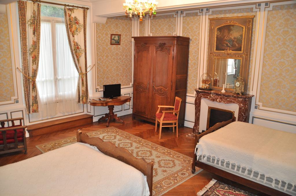 Chambres d'Hôtes Le Manoir d'Esneval Criquetot-lʼEsneval Quarto foto